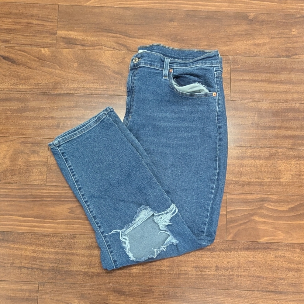 Women's Blue Distressed Levi Jeans